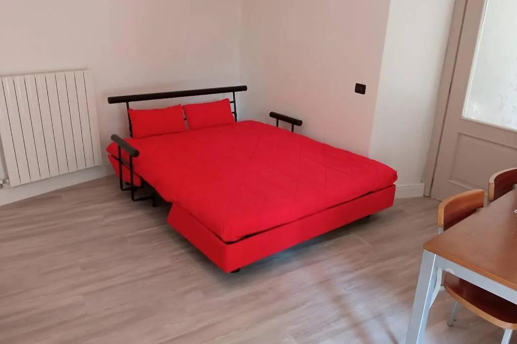 Appartamento Entire Flat, Independent Entrance, 20 Mins To Bgy - Bergamo Milan Airport Nembro