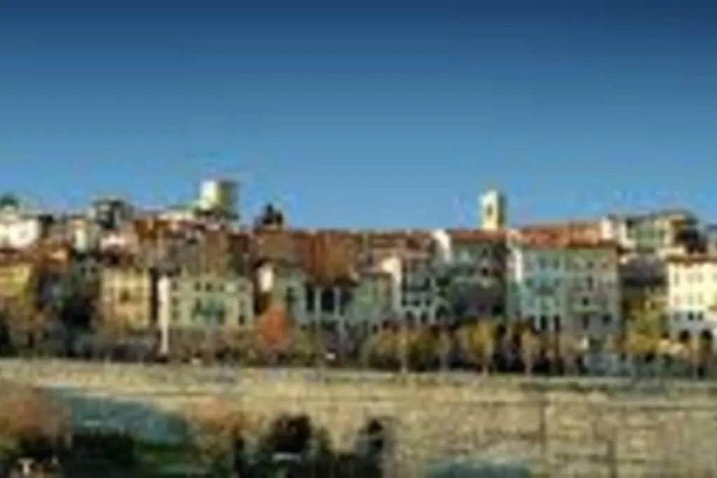 Appartamento Entire Flat, Independent Entrance, 20 Mins To Bgy - Bergamo Milan Airport Nembro